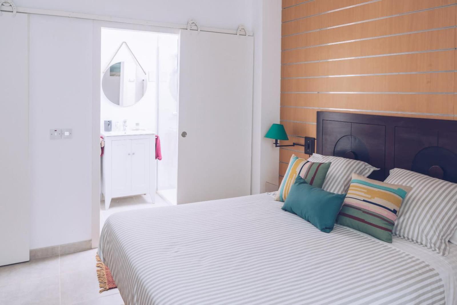 Chic & Luxurious 2-Br Escape Designed For Elegance Appartement Gibraltar Buitenkant foto
