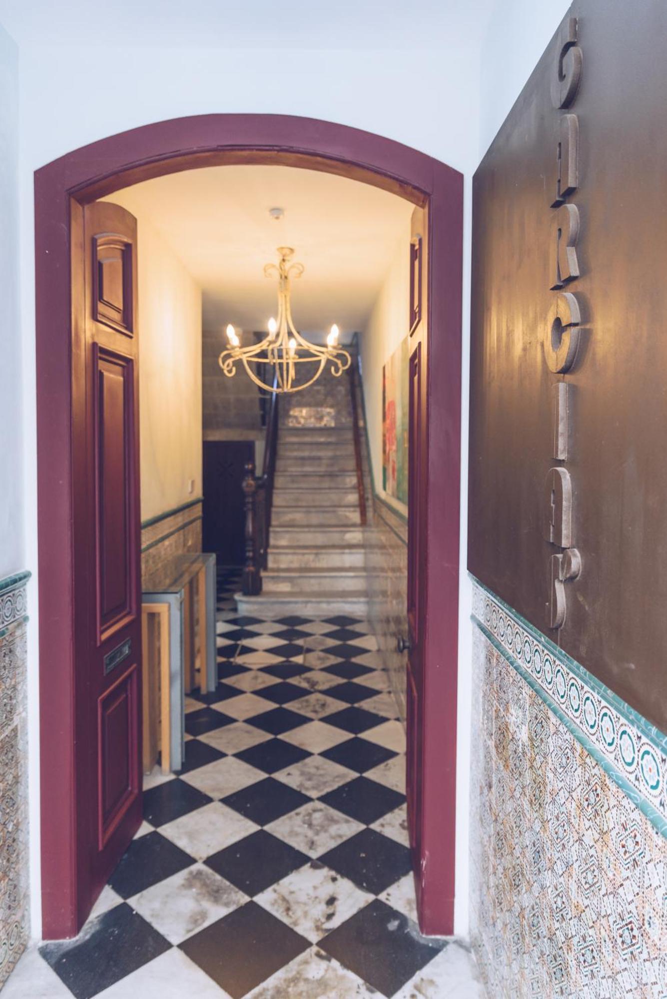 Chic & Luxurious 2-Br Escape Designed For Elegance Appartement Gibraltar Buitenkant foto